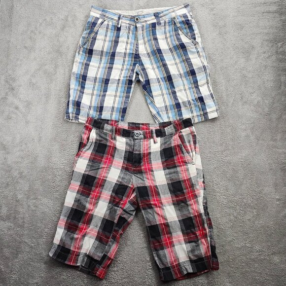 Bossini Shorts Men's Size 33 Plaid 2 Pairs Blue Red White Reversable Chono Class - Picture 1 of 13